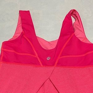 Lululemon top